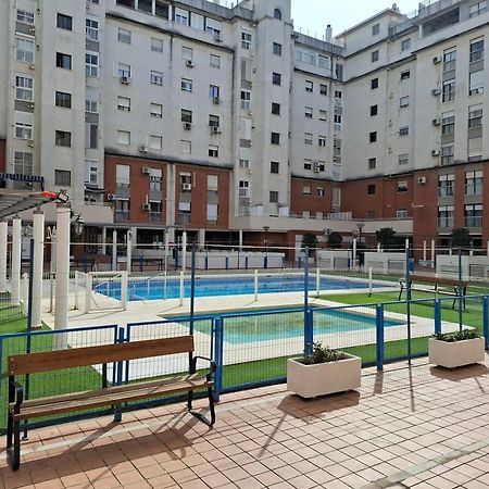 Habitacion Particular Con Bano Privado إشبيلية المظهر الخارجي الصورة