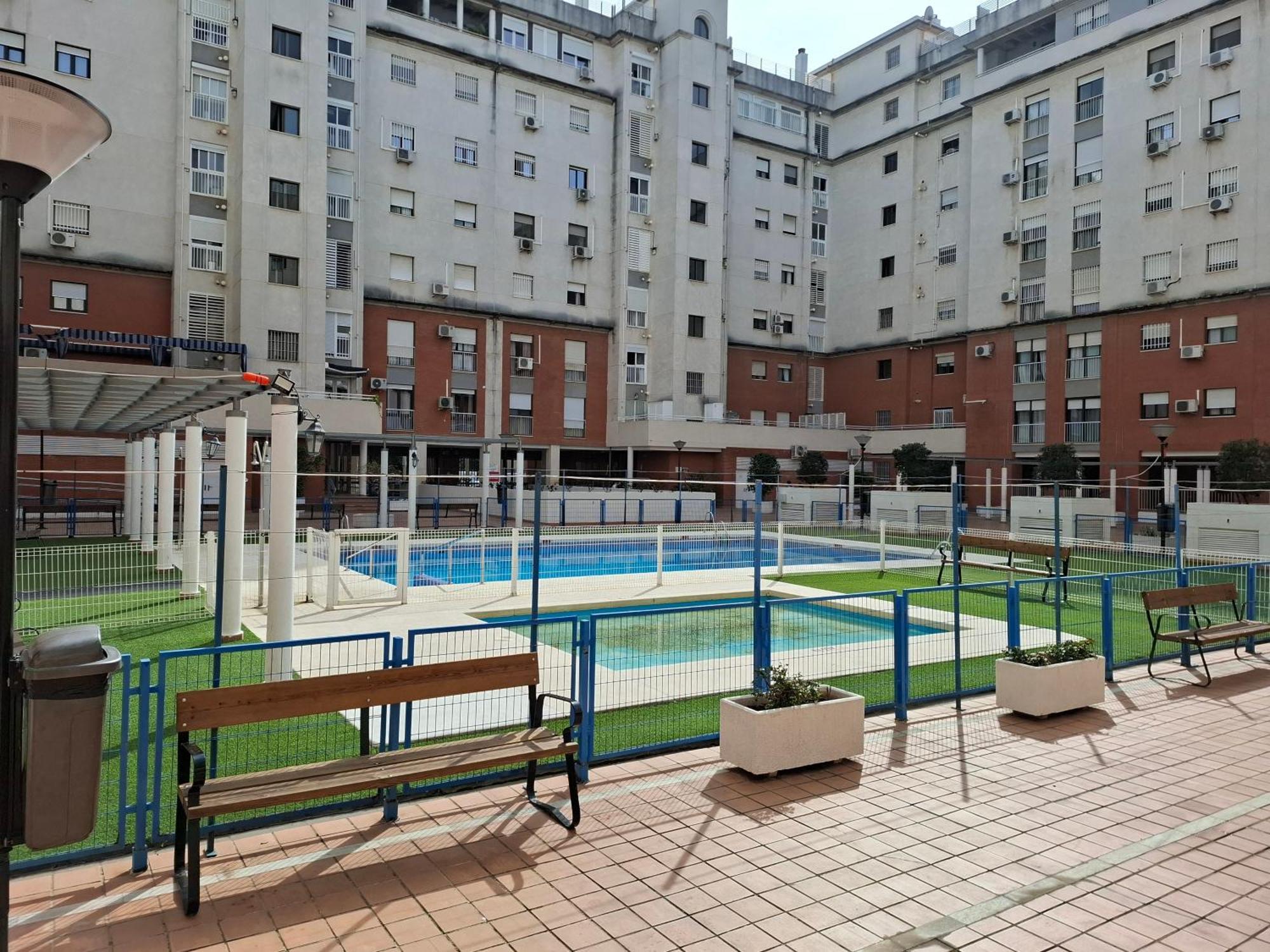 Habitacion Particular Con Bano Privado إشبيلية المظهر الخارجي الصورة